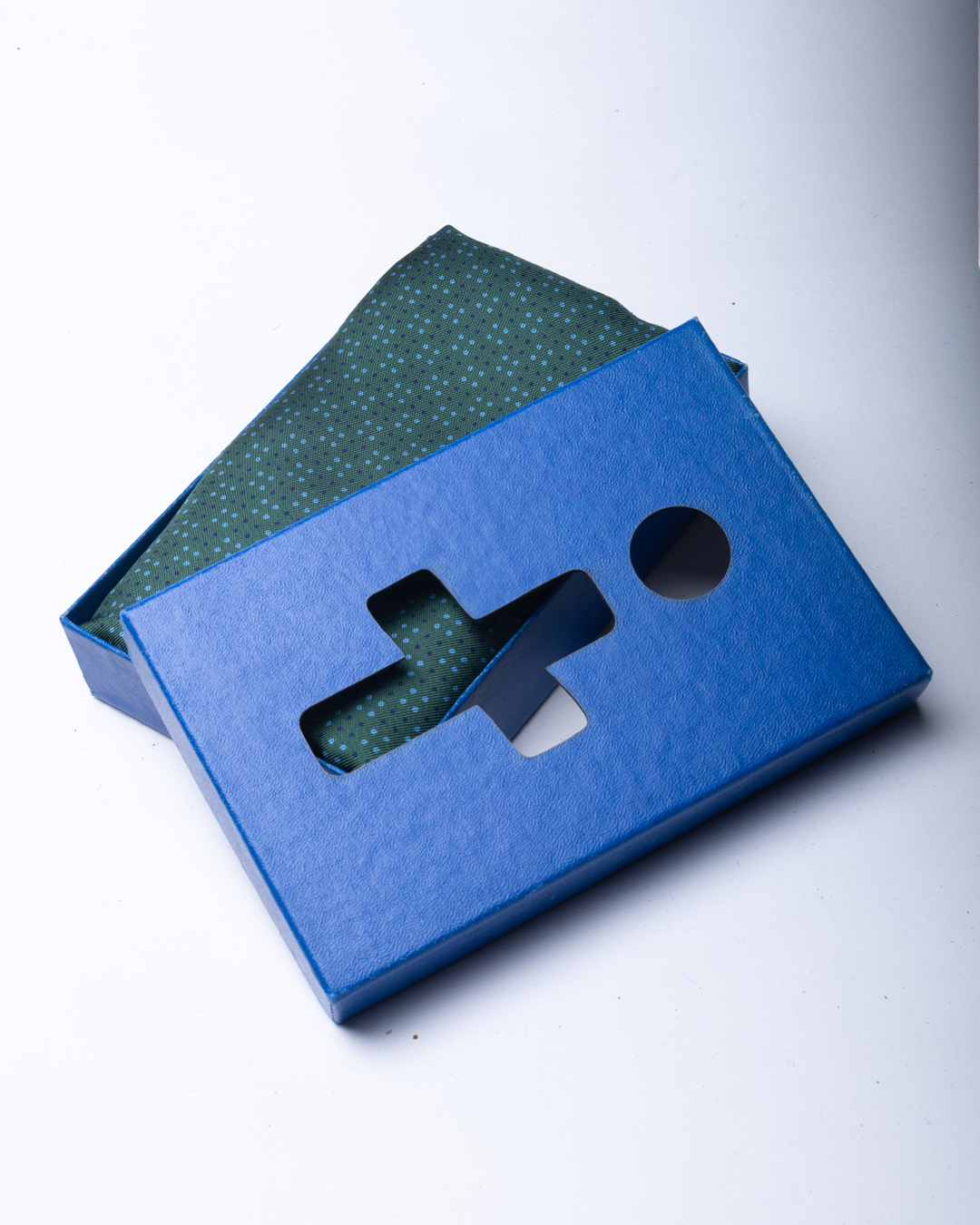 The "Kurt" Silk Scarf (HOMAGE COLLECTION.)